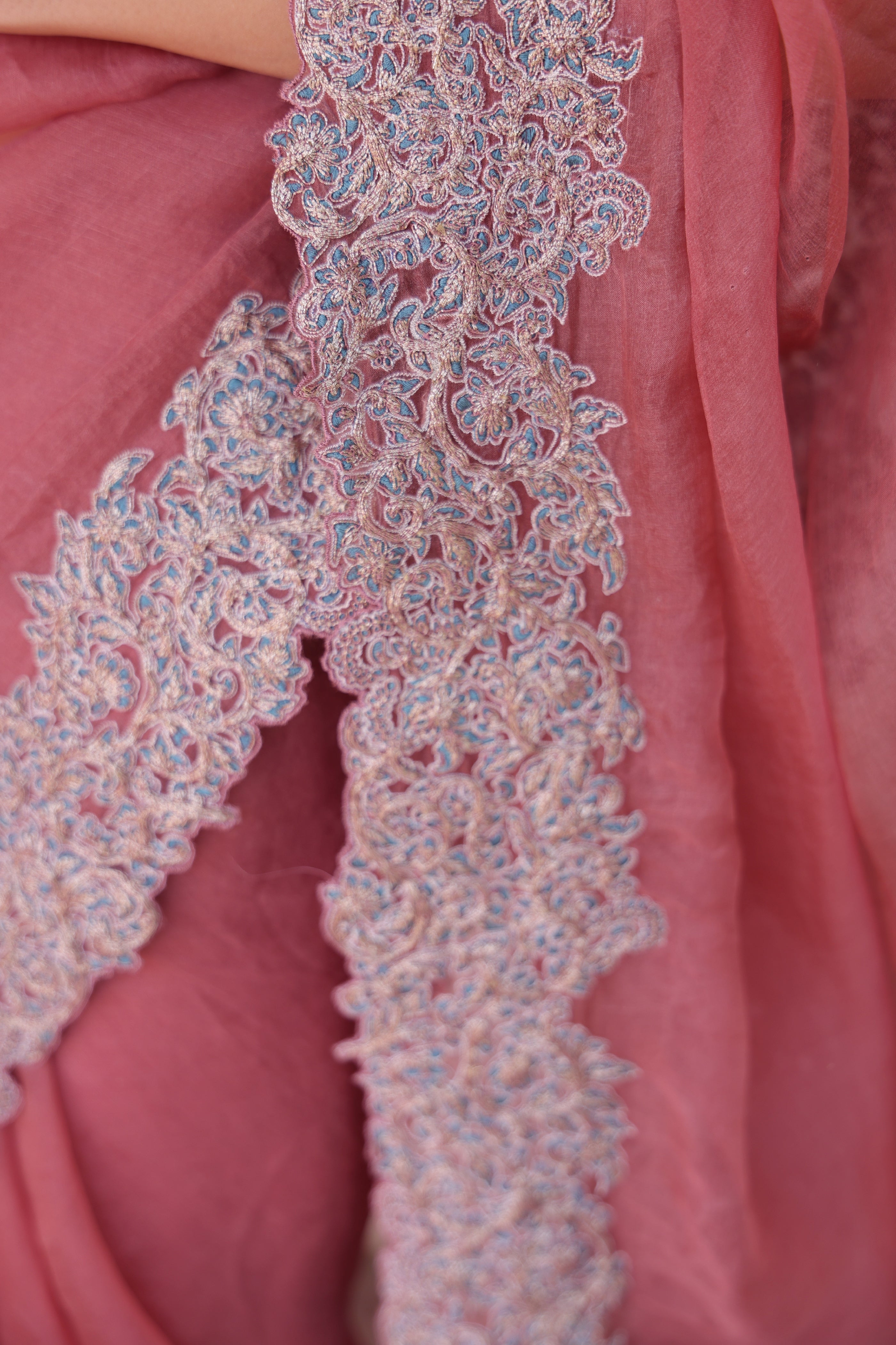 Rajasthani Rose Charm Saree