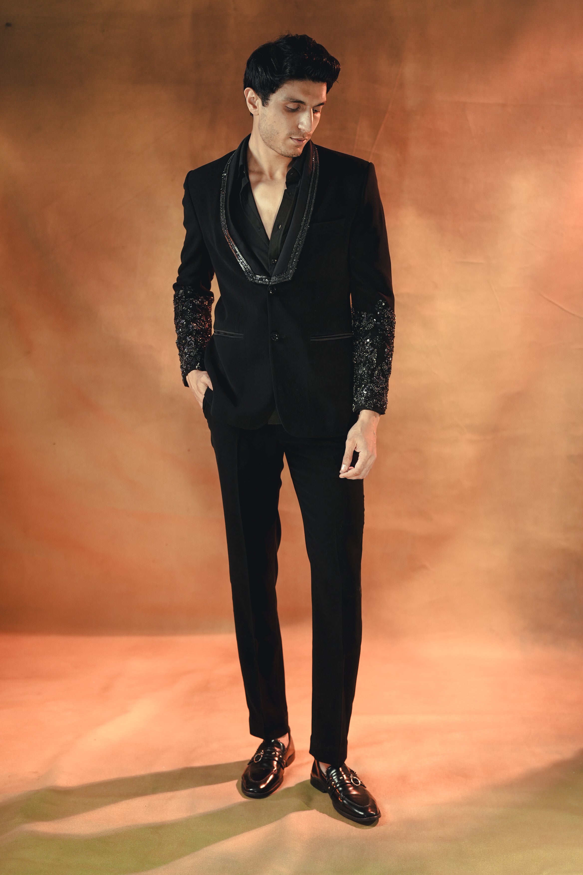 Noir Majesty A Timeless Black Tuxedo Set