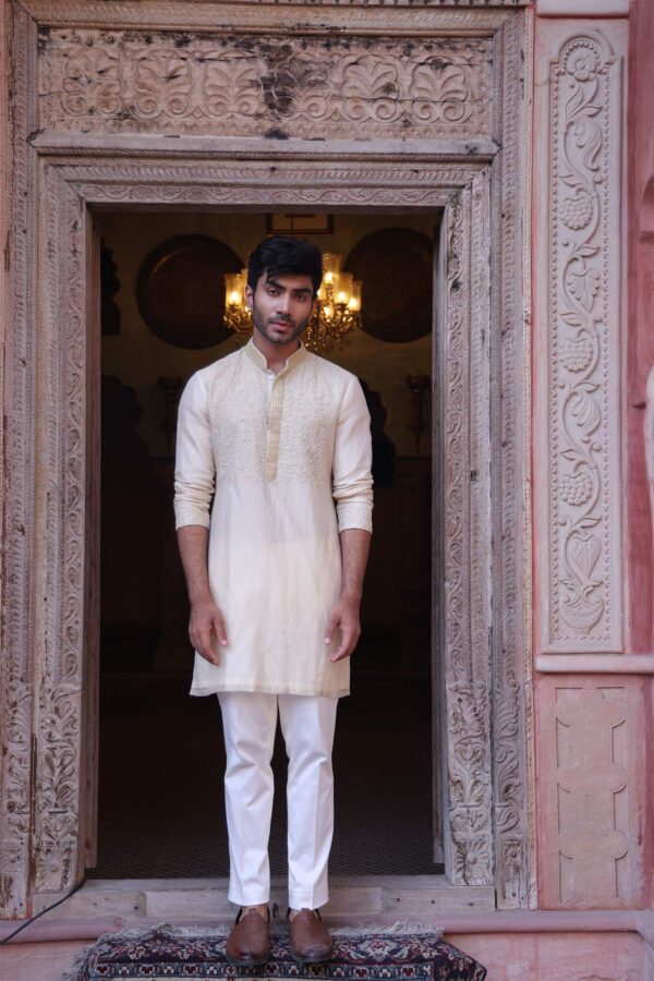 Jaipur Ivory Elegance Kurta - Image 2