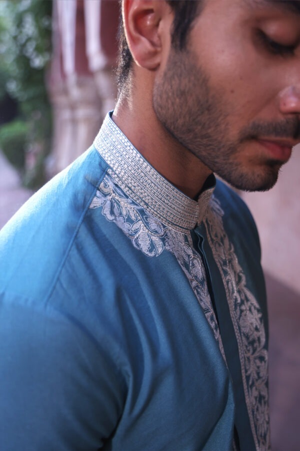 Palace Skyline Kurta - Image 4