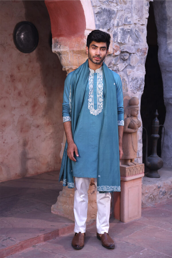 Palace Skyline Kurta - Image 3